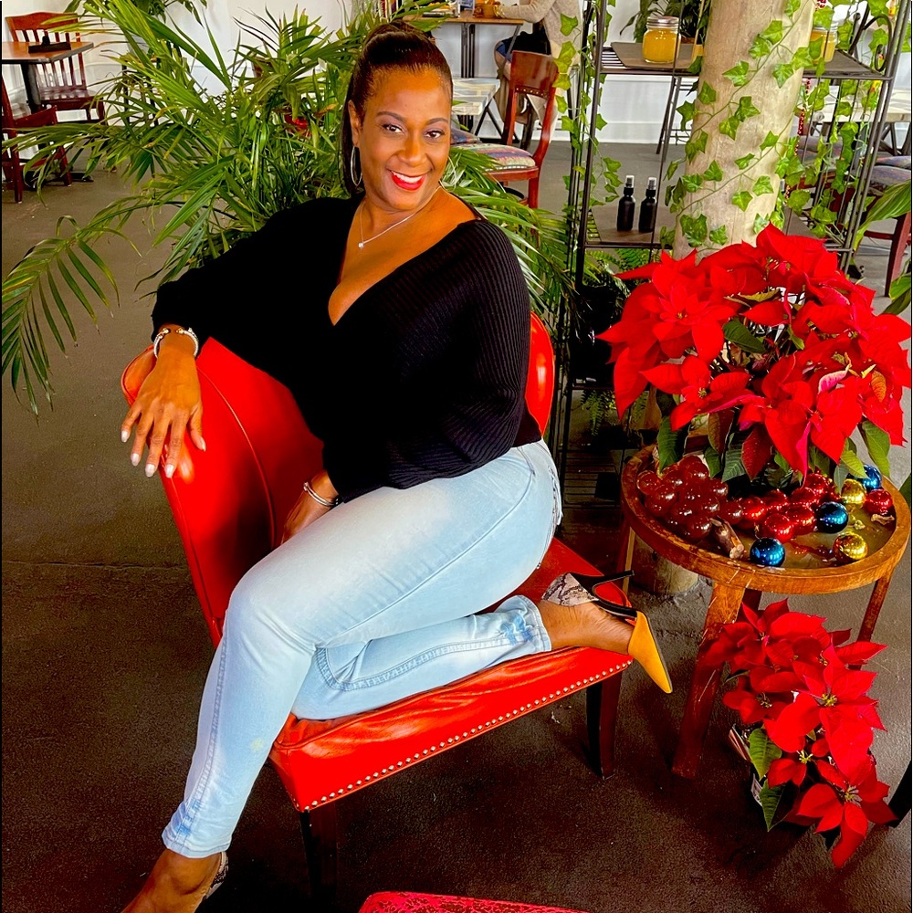 Meet your Posher, J.